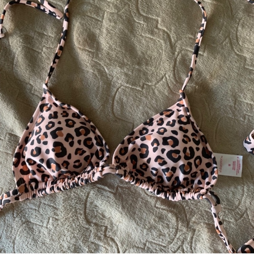 Bikini top